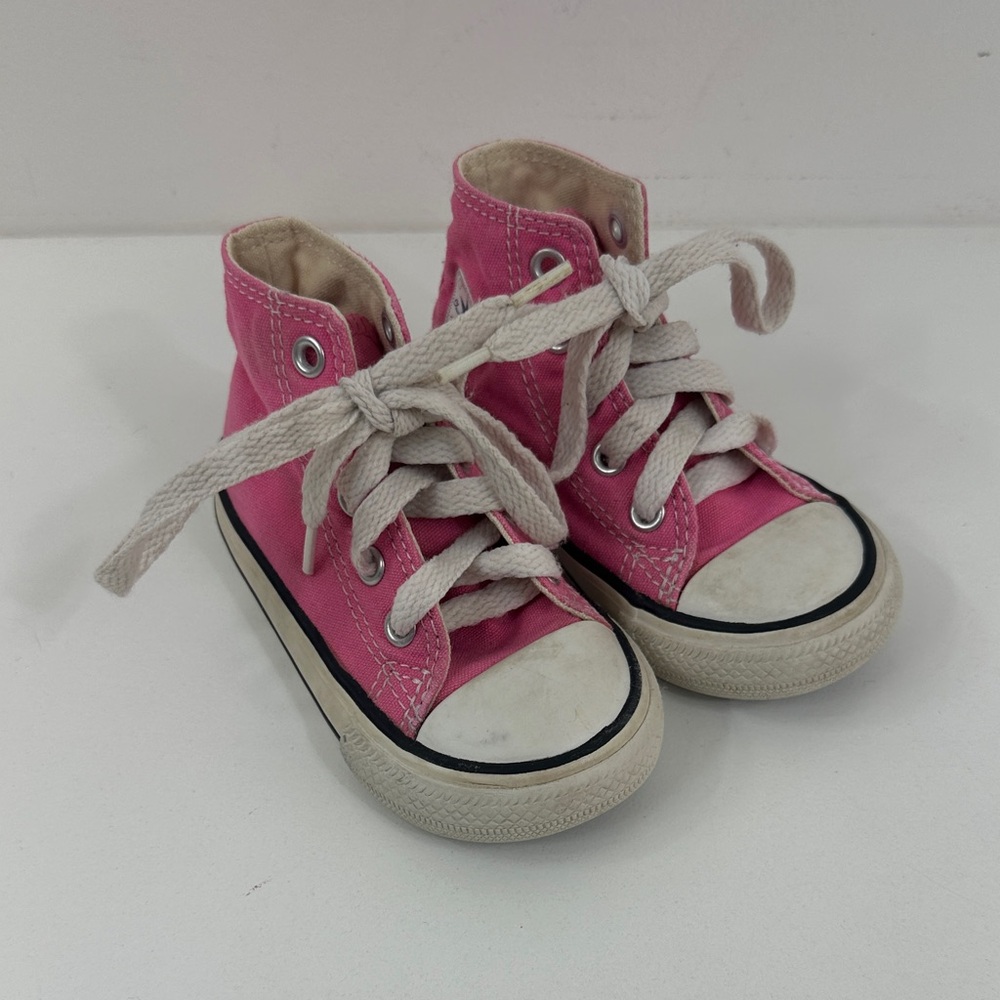 Converse Kids Pink High-Top Sneakers Toddlers size 5